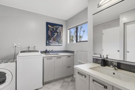 Photo of property in 14 Cherrywood Street, Pukete, Hamilton, 3200