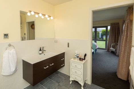 Photo of property in 1 Penbury Close, Huntingdon, Ashburton, 7774