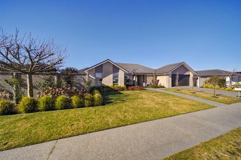 Photo of property in 42 Brockelbank Drive, Kaiapoi, 7630
