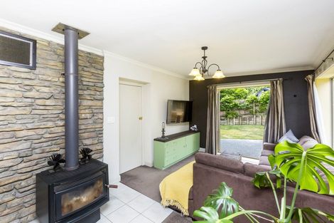 Photo of property in 81 Raukawa Street, Stokes Valley, Lower Hutt, 5019