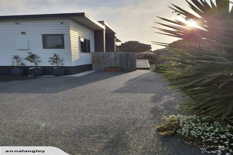 Photo of property in 24 Malta Crescent, South New Brighton, Christchurch, 8062