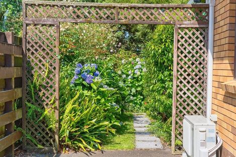 Photo of property in 175a Centreway Road, Orewa, 0931