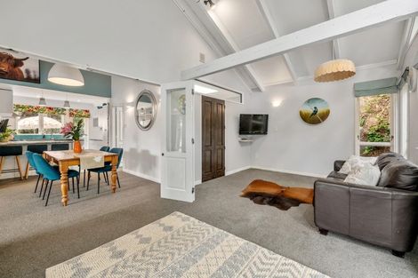 Photo of property in 62a Chatsworth Road, Silverstream, Upper Hutt, 5019