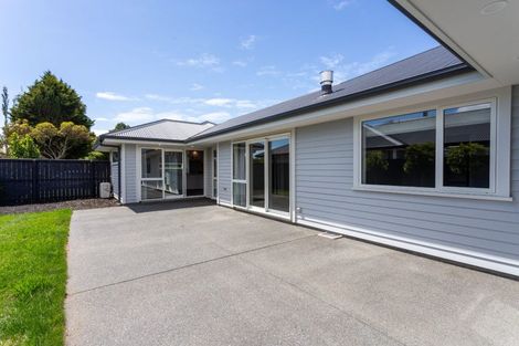 Photo of property in 110 Petries Road, Woodend, 7610