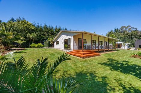 Photo of property in 10 Fleury Street, Kimbolton, 4774