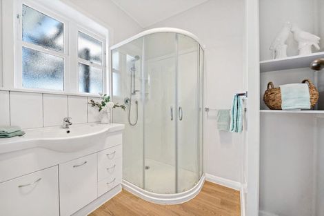 Photo of property in 80 Seddon Street, Pukekohe, 2120