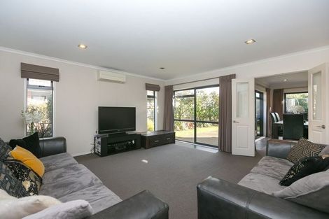 Photo of property in 23b Marlin Terrace, Bell Block, New Plymouth, 4312