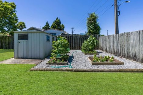 Photo of property in 10 Walnut Place, Owhata, Rotorua, 3010