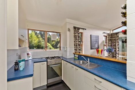 Photo of property in 1/72 Mountbatten Avenue, Hillcrest, Auckland, 0627