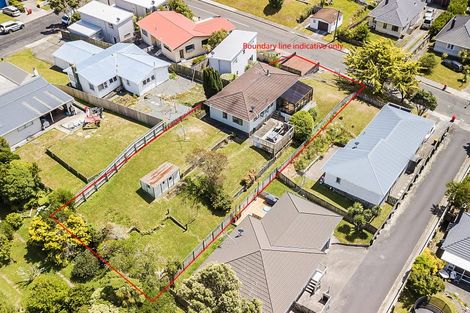 Photo of property in 4 Hillary Street, Tawa, Wellington, 5028