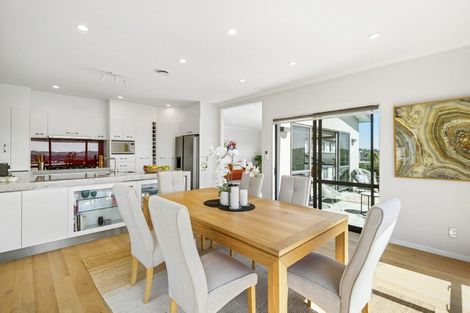 Photo of property in 74 Oakway Drive, Schnapper Rock, Auckland, 0632