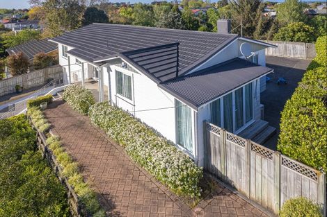 Photo of property in 43 Parkes Avenue, Saint Johns Hill, Whanganui, 4501