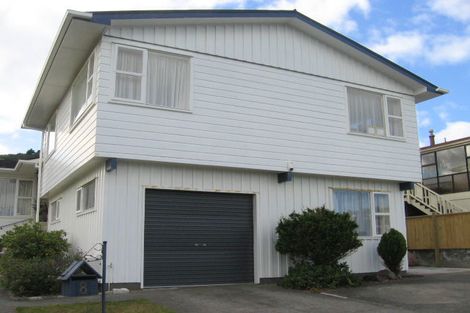 Photo of property in 8 Madison Place, Miramar, Wellington, 6022