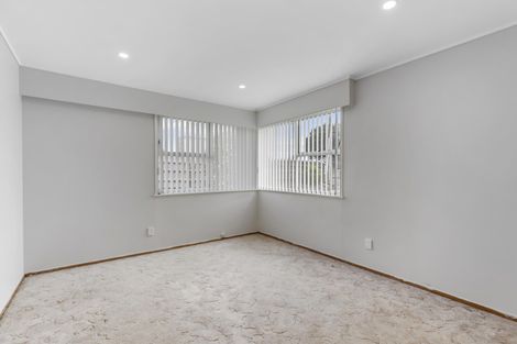 Photo of property in 27 Prangley Avenue, Mangere, Auckland, 2022