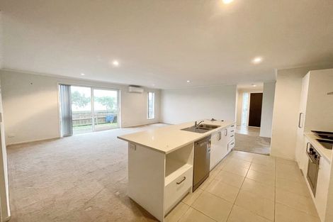 Photo of property in 6 Wellfield Drive, Papakura, 2110