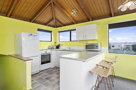 Photo of property in 517 Pukehina Parade, Pukehina, Te Puke, 3189