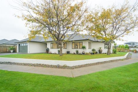 Photo of property in 3 Virginia Grove, Milson, Palmerston North, 4414