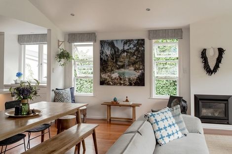 Photo of property in 18 Creamer Avenue, Belmont, Auckland, 0622