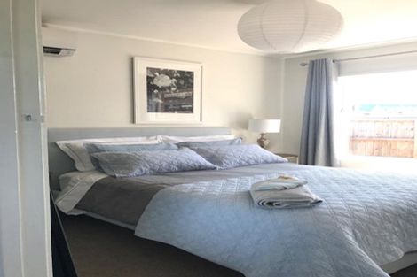 Photo of property in 2/328 Lake Road, Hauraki, Auckland, 0622