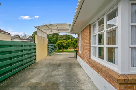 Photo of property in 75 Grey Street, Cambridge, 3434