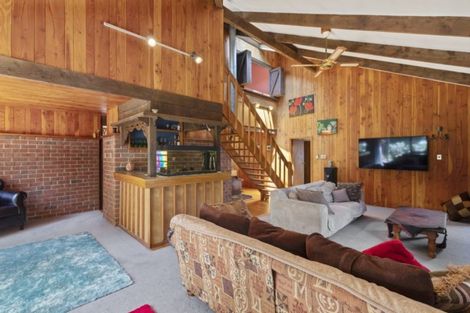 Photo of property in 5 Dalton Grove, Stokes Valley, Lower Hutt, 5019