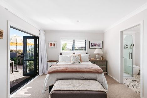 Photo of property in 16 Olive Close, Omokoroa, 3114