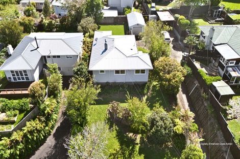 Photo of property in 9 Whakawhiti Street, Marfell, New Plymouth, 4310