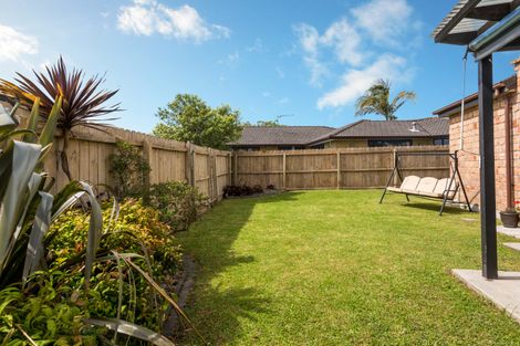 Photo of property in 12 Derg Place, East Tamaki, Auckland, 2013
