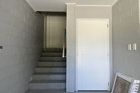 Photo of property in 3b Scotts Road, Manurewa East, Auckland, 2102