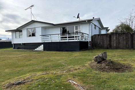 Photo of property in 15 Lancaster Crescent, Tokoroa, 3420