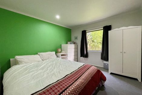 Photo of property in 10a Kororako Grove, Whalers Gate, New Plymouth, 4310