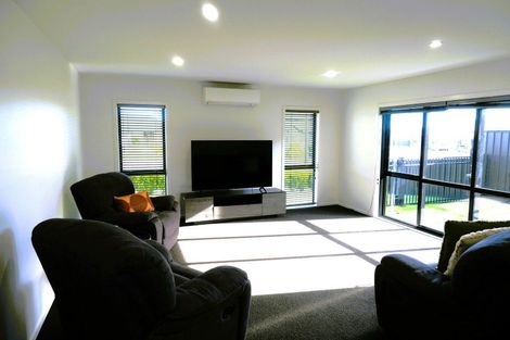 Photo of property in 13 Puna Rise, Wharewaka, Taupo, 3330