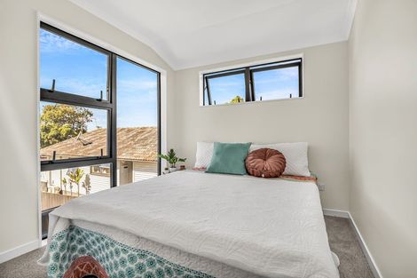 Photo of property in 2b Mayflower Close, Mangere East, Auckland, 2024