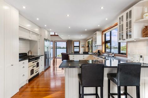 Photo of property in 8 Eric Price Avenue, Takapuna, Auckland, 0620