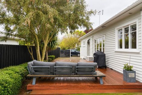 Photo of property in 20 Aorangi Road, Bryndwr, Christchurch, 8053