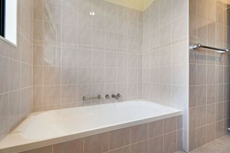 Photo of property in 221 Paku Drive, Tairua, 3508