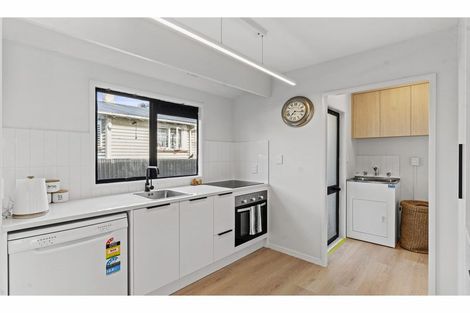 Photo of property in 39 Hutton Street, Otahuhu, Auckland, 1062