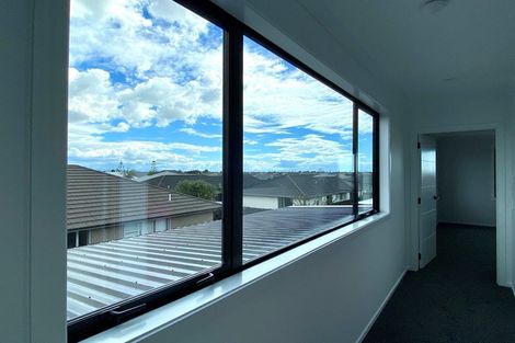 Photo of property in 9 Carronade Street, Papamoa Beach, Papamoa, 3118