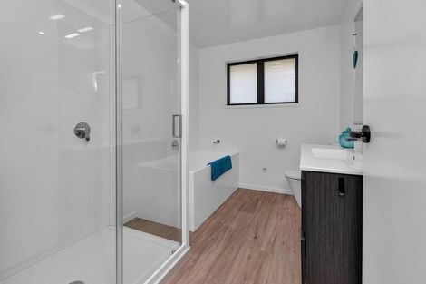 Photo of property in 370 One Tree Point Road, One Tree Point, 0118