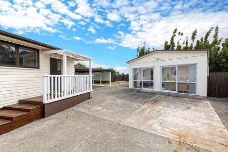 Photo of property in 68 Friesian Drive, Mangere, Auckland, 2022