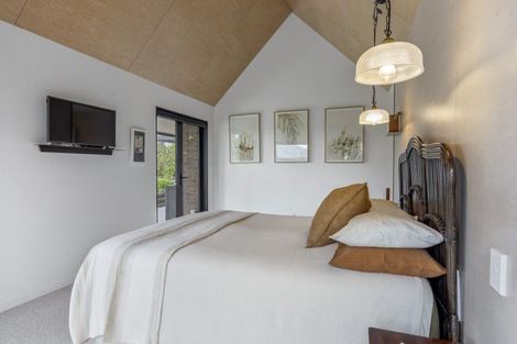 Photo of property in 7a Iwa-iti Street, Waitara, 4320