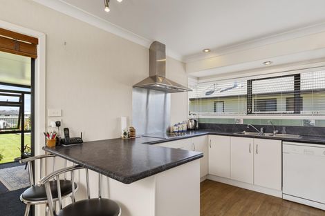 Photo of property in 1 Bree Court, Papamoa Beach, Papamoa, 3118