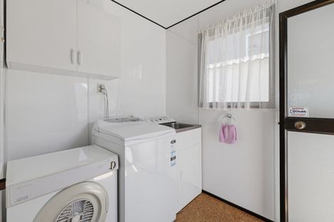 Photo of property in 27 Granville Terrace, Belleknowes, Dunedin, 9011