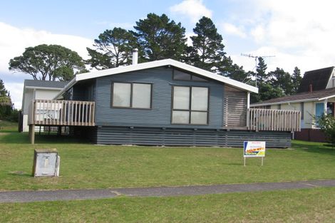 Photo of property in 27 Given Grove, Pauanui, Hikuai, 3579