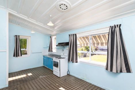 Photo of property in 3 Haldane Street, Elgin, Gisborne, 4010