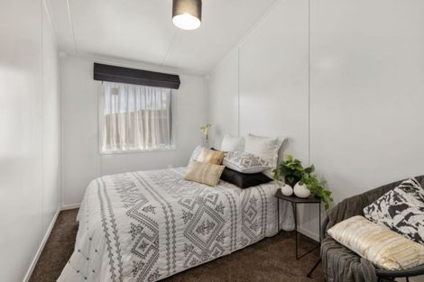 Photo of property in 102a Randwick Road, Moera, Lower Hutt, 5010