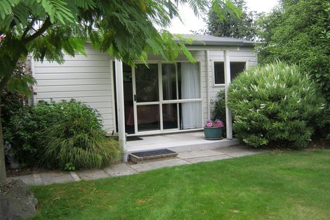 Photo of property in 96 Stanbury Avenue, Somerfield, Christchurch, 8024