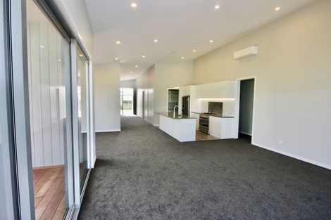 Photo of property in 5 Kahu Crescent, Whitianga, 3510