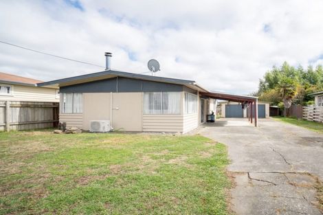 Photo of property in 59 Sutherland Crescent, Westbrook, Palmerston North, 4412