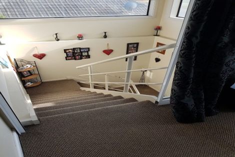 Photo of property in 443 Marine Parade, South New Brighton, Christchurch, 8062